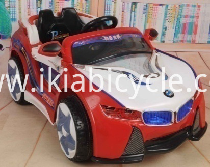 په موټر کې د MP3 بندر سره سفر وکړئ